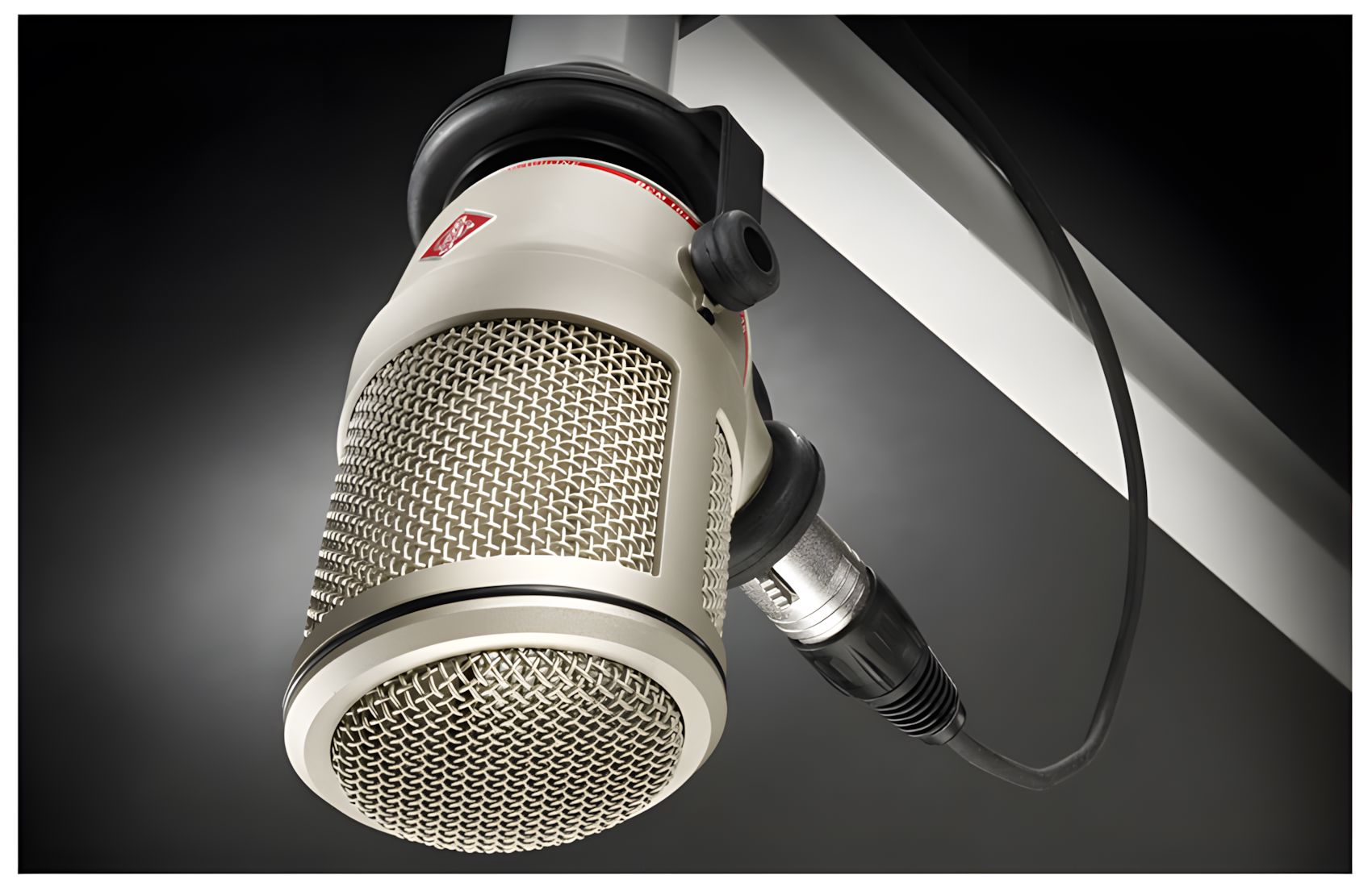 Large Diaphragm BCM-104
