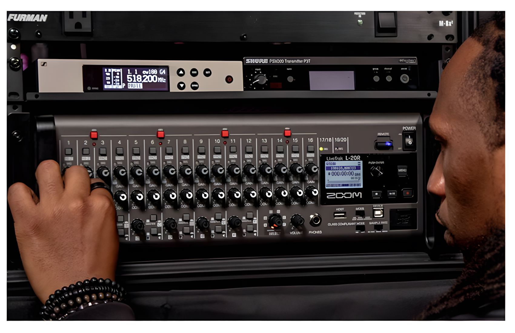 LiveTrak L20 R Rackmount