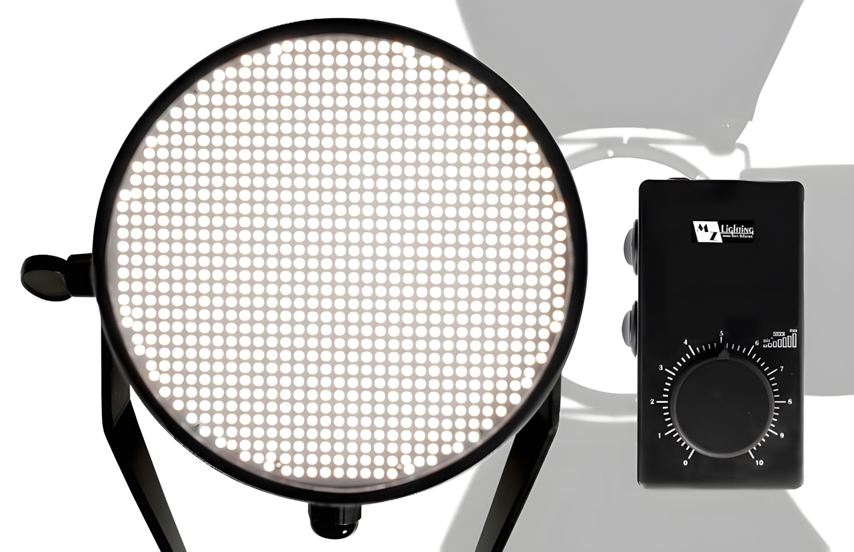 LED884C Full