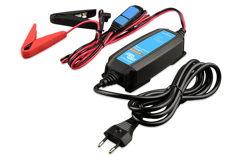 Blue Smart IP65 12V 10A